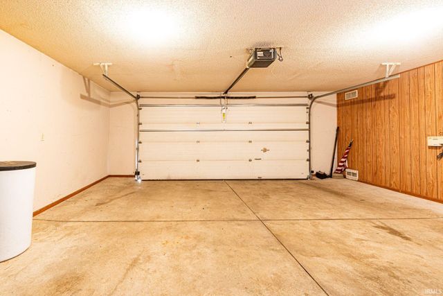 306 Rathert Court, Auburn, IN 46706