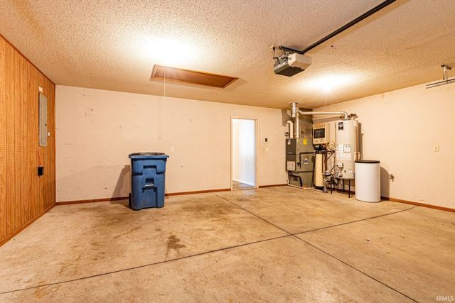 306 Rathert Court, Auburn, IN 46706
