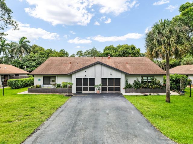 4335 N Palm Forest Dr Drive N, Delray Beach, FL 33445