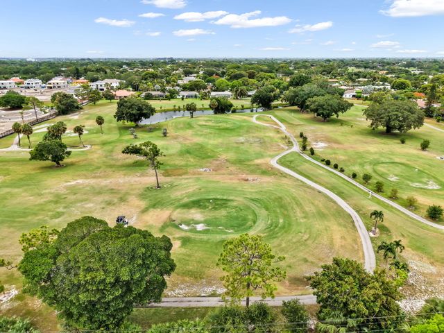 4335 N Palm Forest Dr Drive N, Delray Beach, FL 33445