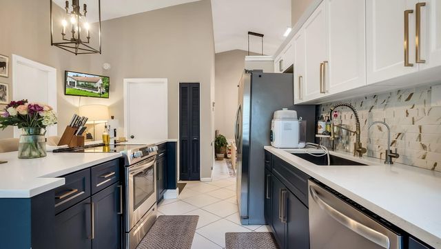 4335 N Palm Forest Dr Drive N, Delray Beach, FL 33445