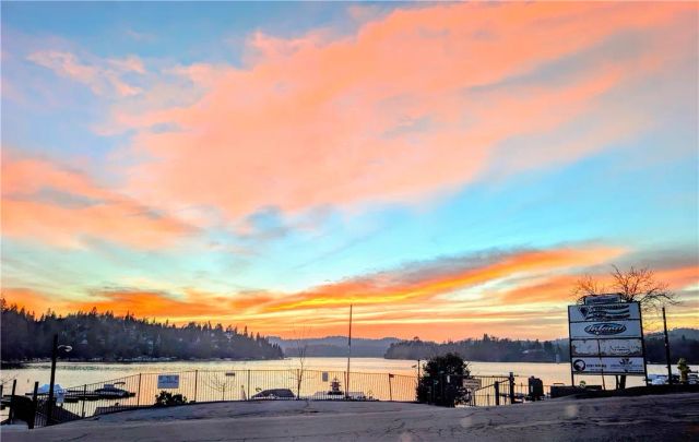 485 State Hwy 173, Lake Arrowhead, CA 92352