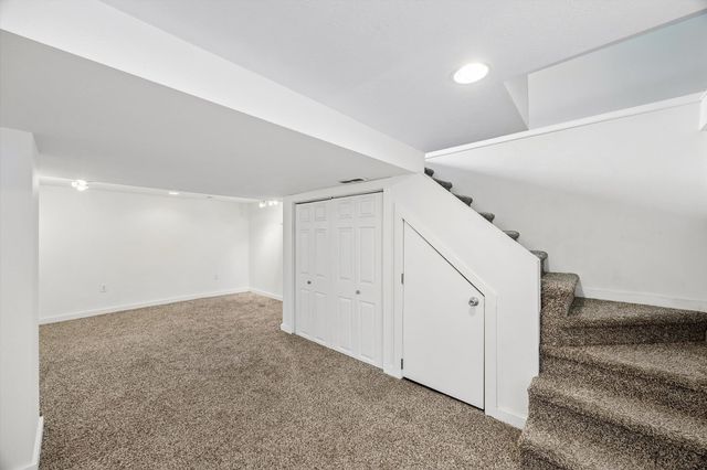 5828 N Milton St, Spokane, WA 99205