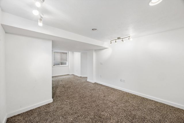 5828 N Milton St, Spokane, WA 99205