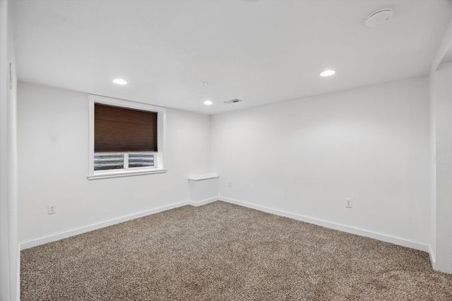5828 N Milton St, Spokane, WA 99205