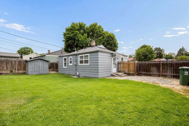 5828 N Milton St, Spokane, WA 99205