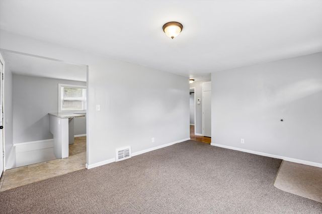 5828 N Milton St, Spokane, WA 99205