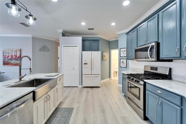 302 LATITUDE PLACE, Apollo Beach, FL 33572