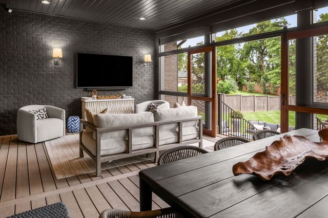3718 Woodlawn Dr, Nashville, TN 37215
