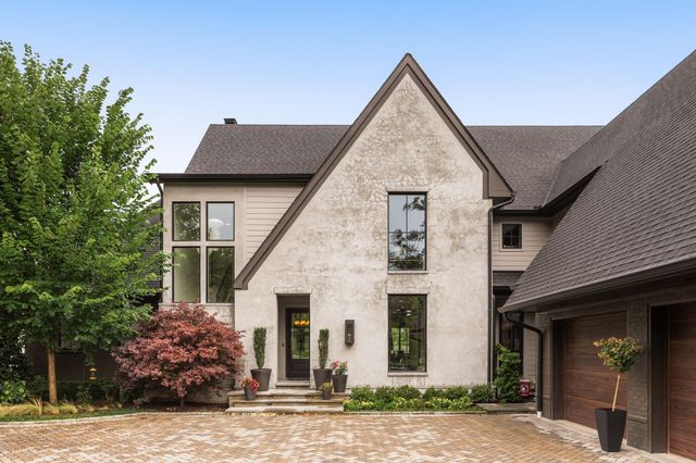 3718 Woodlawn Dr, Nashville, TN 37215