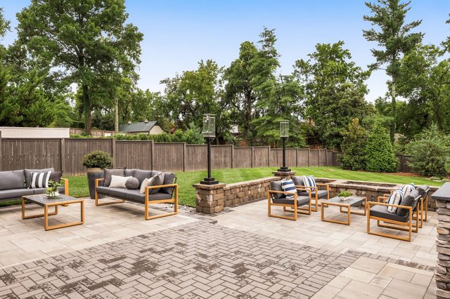 3718 Woodlawn Dr, Nashville, TN 37215
