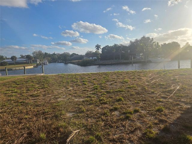 13429 MARQUETTE BOULEVARD, Fort Myers, FL 33905