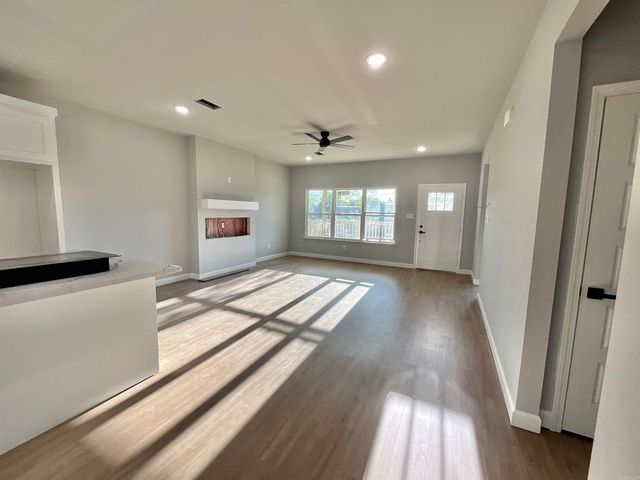 192 Pearson Street, Benton, AR 72015