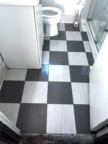 144 W 103rd Street, Los Angeles, CA 90003