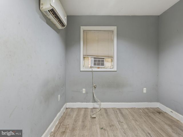 4935 NANNIE HELEN BURROUGHS AVE NE, Washington, DC 20019