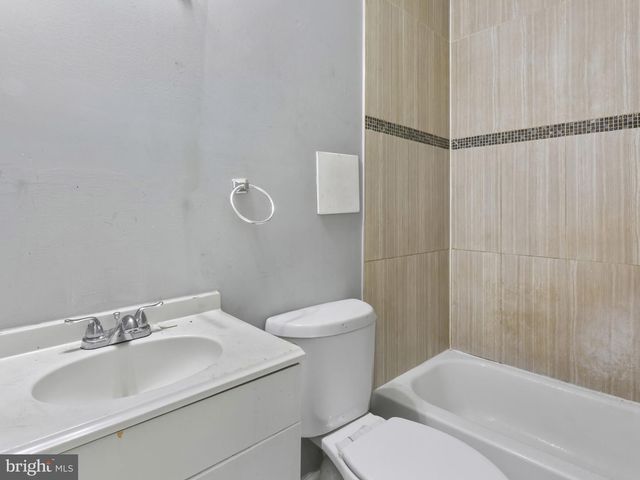 4935 NANNIE HELEN BURROUGHS AVE NE, Washington, DC 20019