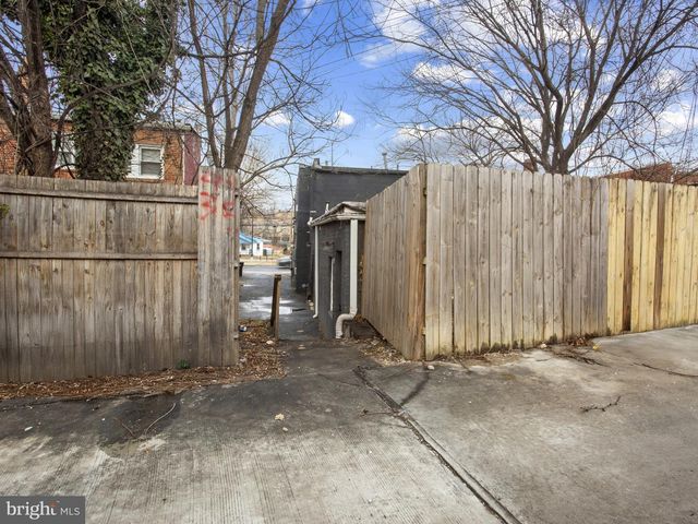 4935 NANNIE HELEN BURROUGHS AVE NE, Washington, DC 20019