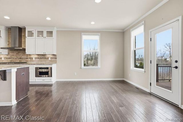 22822 Shepherds Hollow Drive, Lyon Charter Township, MI 48178