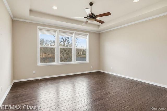 22822 Shepherds Hollow Drive, Lyon Charter Township, MI 48178