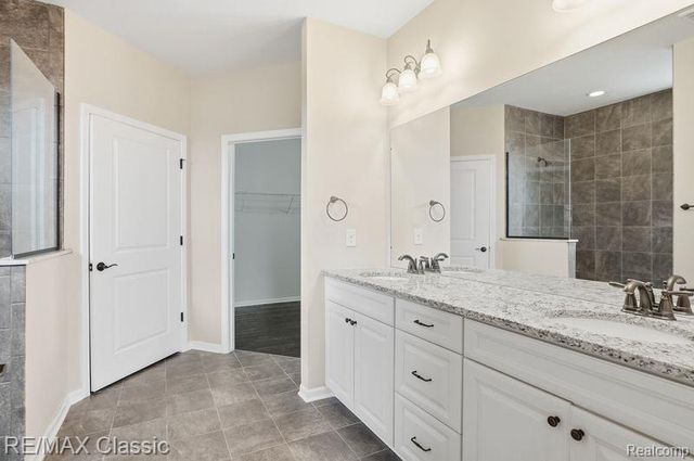 22822 Shepherds Hollow Drive, Lyon Charter Township, MI 48178