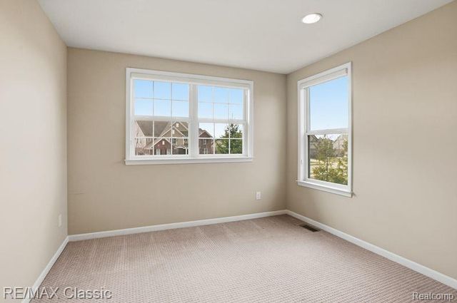 22822 Shepherds Hollow Drive, Lyon Charter Township, MI 48178