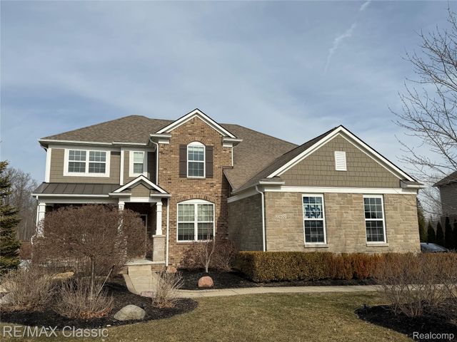 22822 Shepherds Hollow Drive, Lyon Charter Township, MI 48178