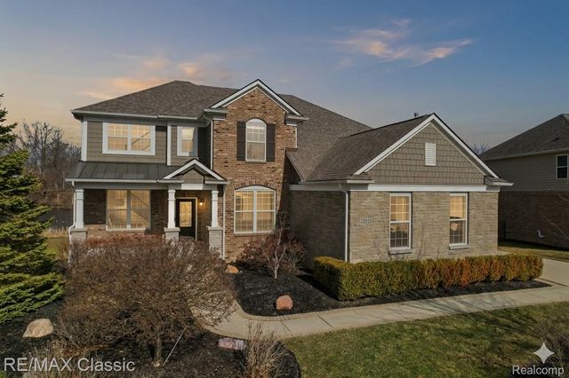 22822 Shepherds Hollow Drive, Lyon Charter Township, MI 48178