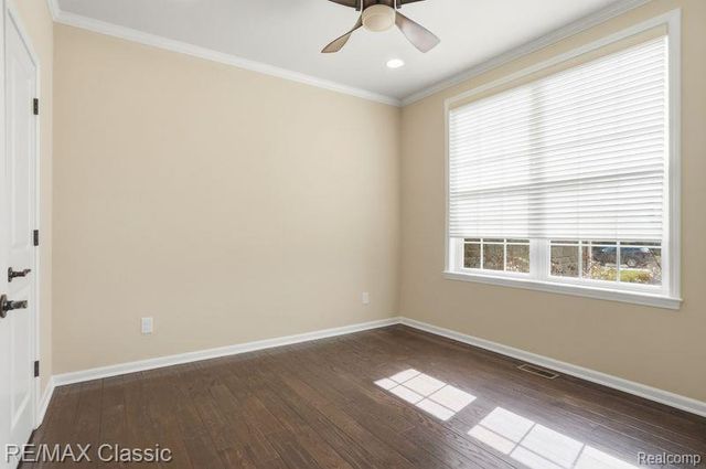 22822 Shepherds Hollow Drive, Lyon Charter Township, MI 48178