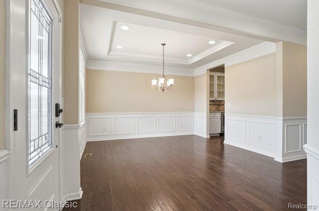 22822 Shepherds Hollow Drive, Lyon Charter Township, MI 48178