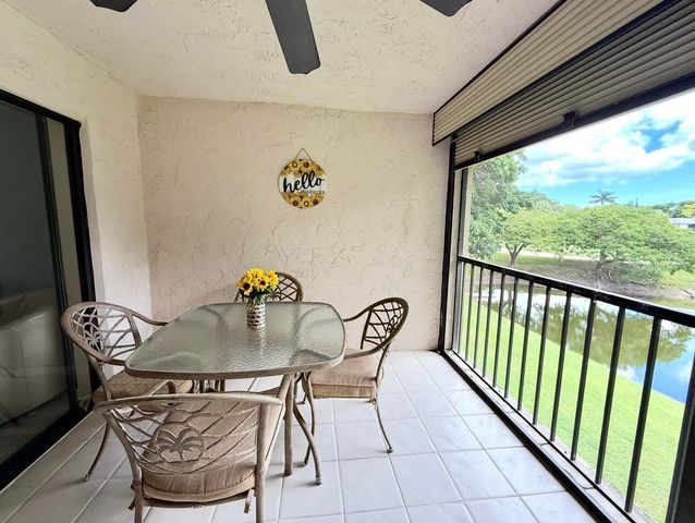 20 Westgate Lane F, Boynton Beach, FL 33436