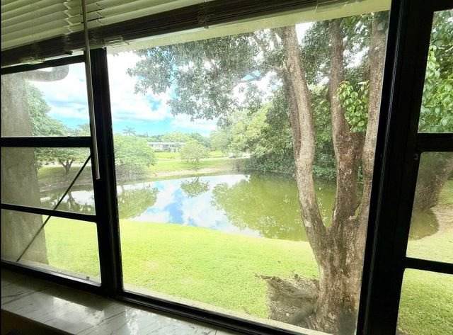 20 Westgate Lane F, Boynton Beach, FL 33436