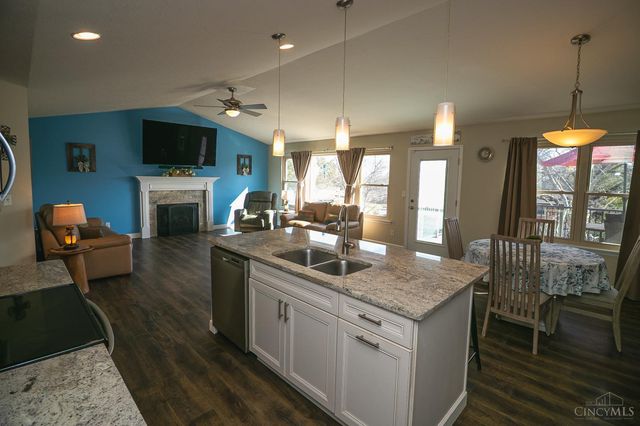 1331 Peregrine Way, Hamilton, OH 45013