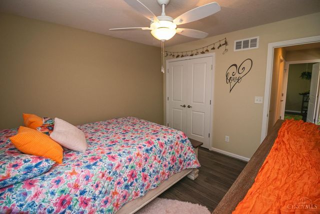 1331 Peregrine Way, Hamilton, OH 45013