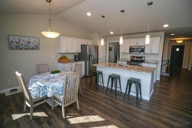 1331 Peregrine Way, Hamilton, OH 45013