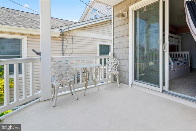 430 W PINE AVE, Wildwood, NJ 08260