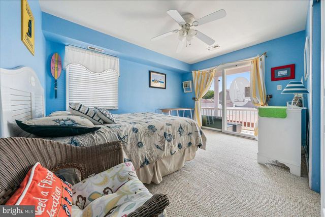430 W PINE AVE, Wildwood, NJ 08260