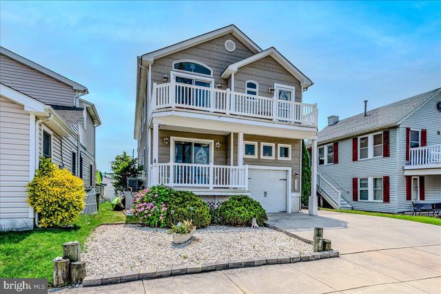 430 W PINE AVE, Wildwood, NJ 08260