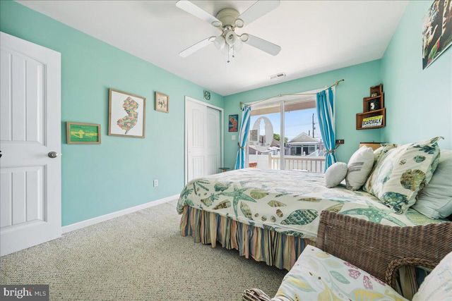 430 W PINE AVE, Wildwood, NJ 08260
