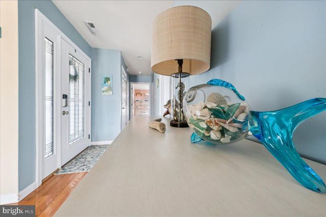 430 W PINE AVE, Wildwood, NJ 08260