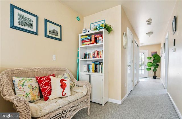 430 W PINE AVE, Wildwood, NJ 08260
