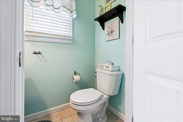 430 W PINE AVE, Wildwood, NJ 08260