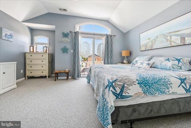 430 W PINE AVE, Wildwood, NJ 08260