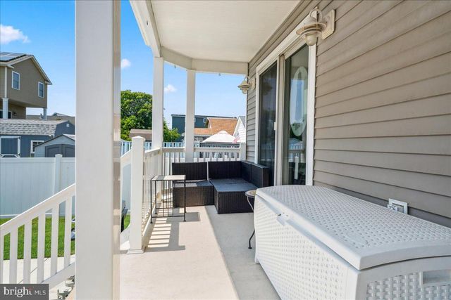 430 W PINE AVE, Wildwood, NJ 08260