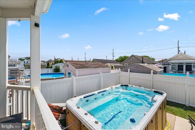 430 W PINE AVE, Wildwood, NJ 08260