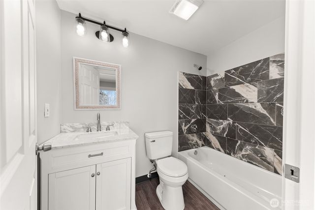 211 W Linden Street, Harrington, WA 99134