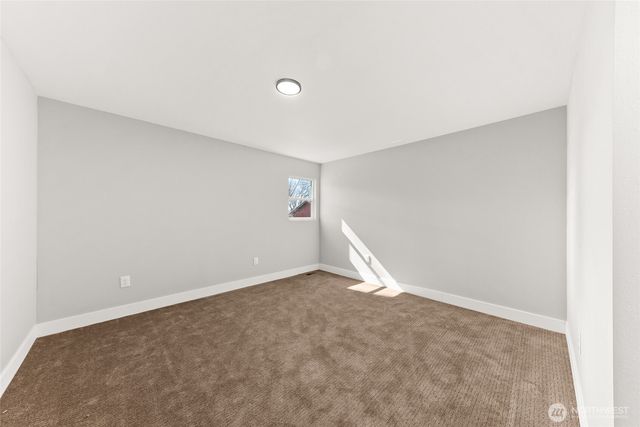 211 W Linden Street, Harrington, WA 99134