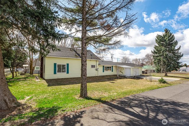 211 W Linden Street, Harrington, WA 99134