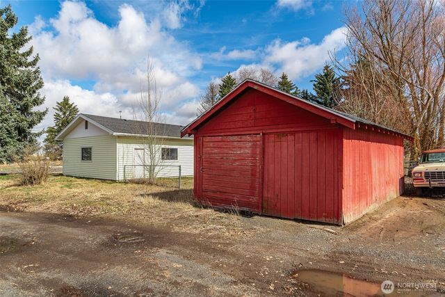 211 W Linden Street, Harrington, WA 99134