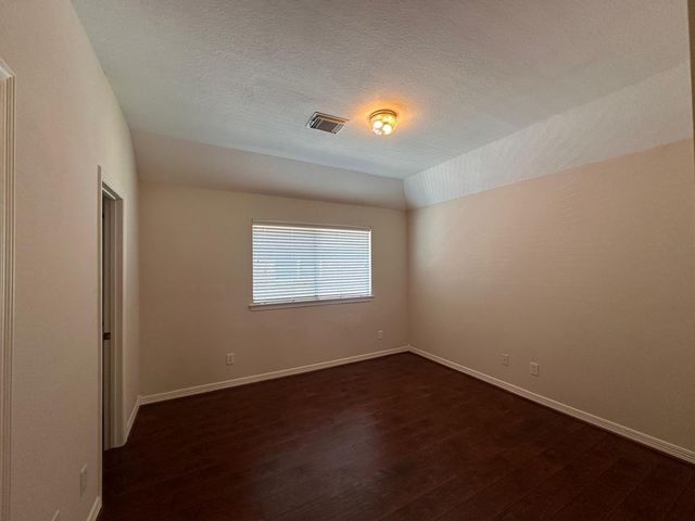 5819 Brook Bend Drive, Sugar Land, TX 77479