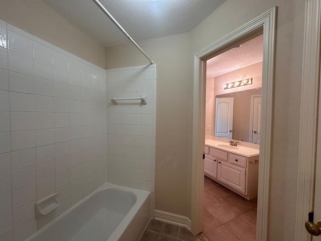 5819 Brook Bend Drive, Sugar Land, TX 77479